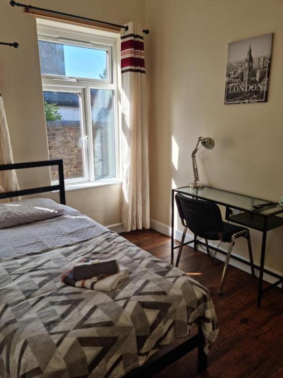 Waterlooguesthouse Hanley ภายนอก รูปภาพ
